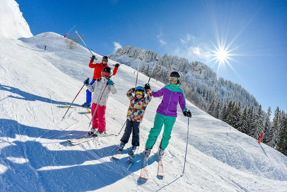 Hotel Alpen Roc La Clusaz Εξωτερικό φωτογραφία