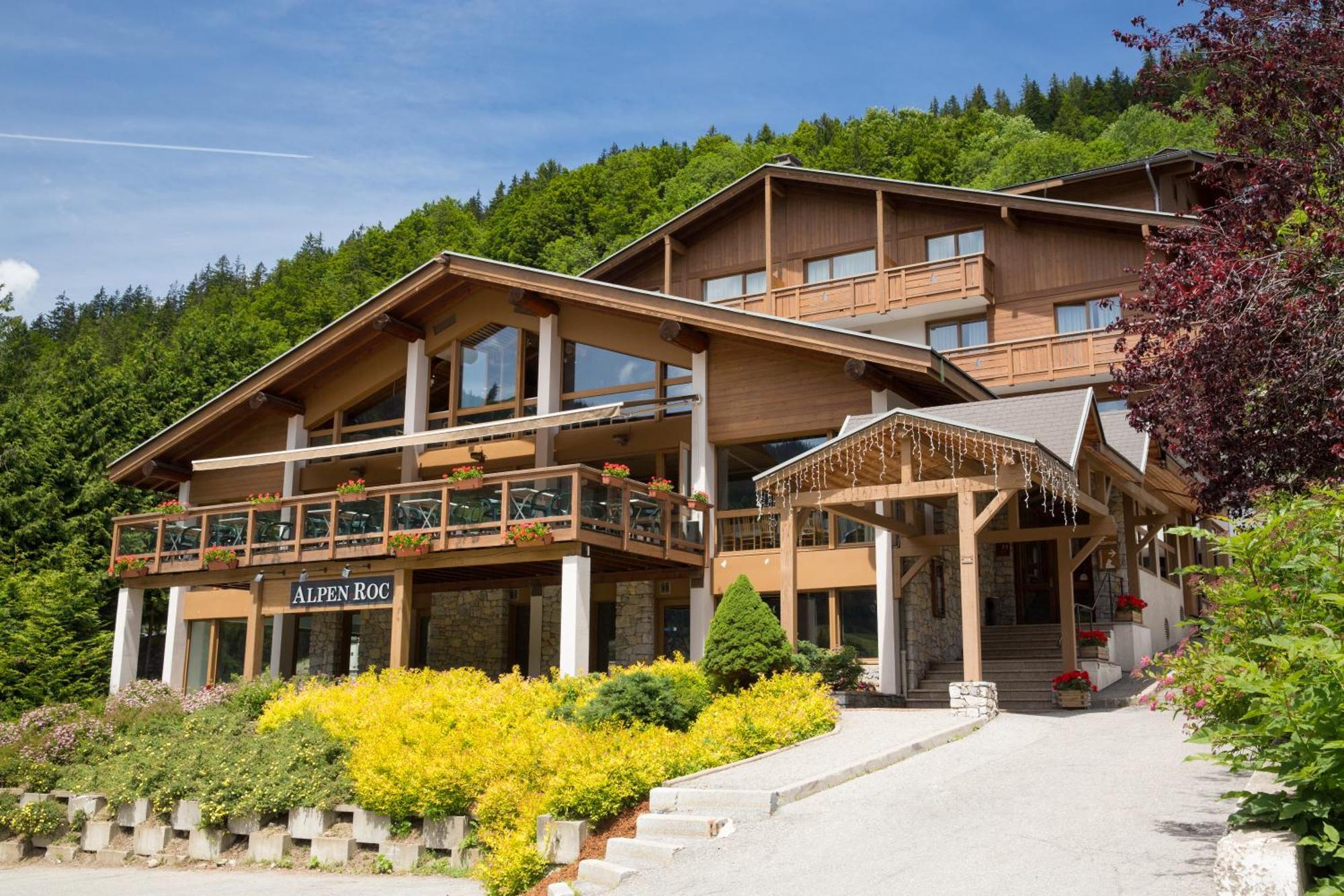 Hotel Alpen Roc La Clusaz Εξωτερικό φωτογραφία